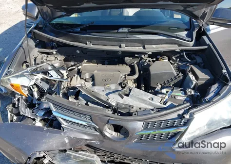 2015 Toyota Rav4 Xle из США, поврежденный, VIN 2T3WFREV9FW187759